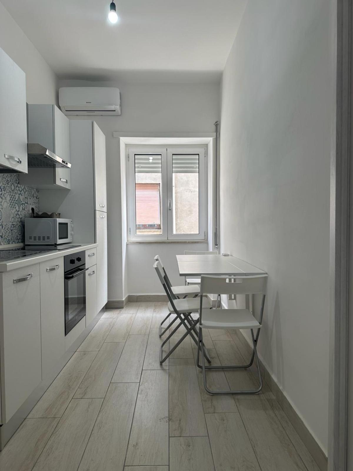 Appartamento Rent House Scauri Minturno Esterno foto