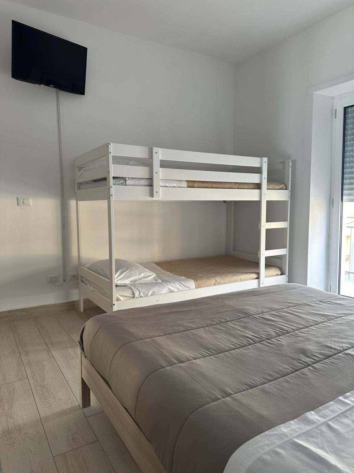 Appartamento Rent House Scauri Minturno Esterno foto